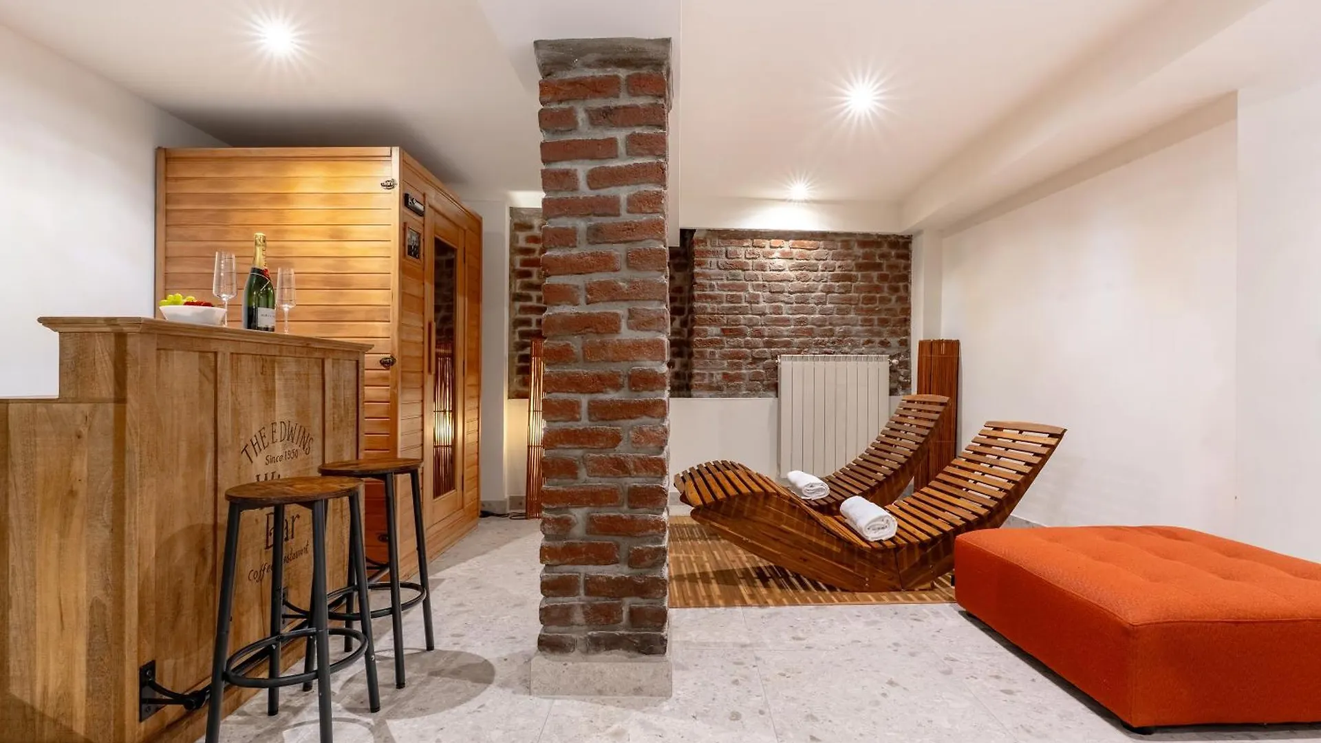 Milano Wellness Suite - Spa, Sauna & Gym Experience Włochy